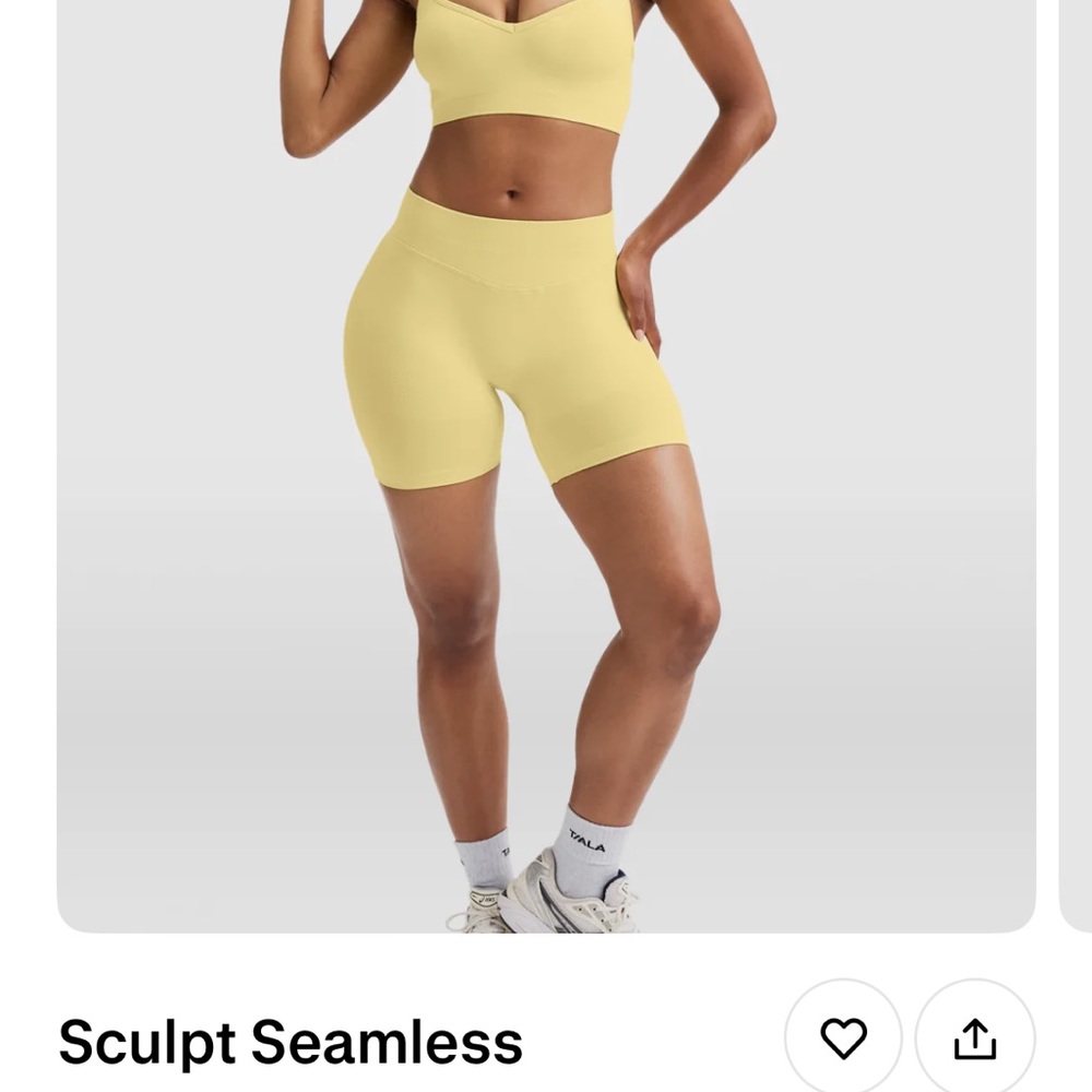 Sculpt Seamless Women's Athletic Shorts - Yellow.